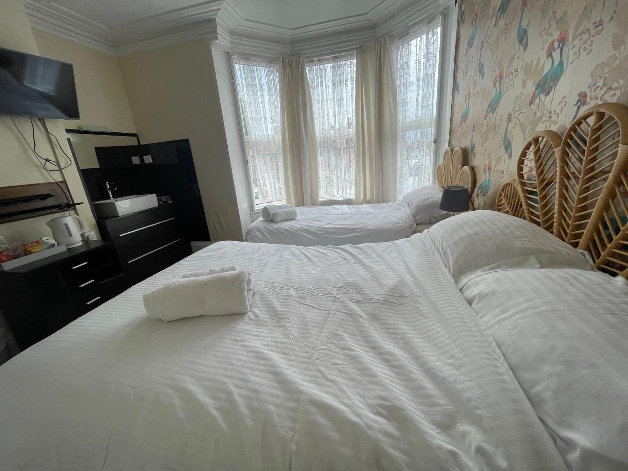 South Dene Hotel Бринлингтон Экстерьер фото